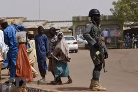 Cảnh sát Nigeria. (Ảnh: AFP/TTXVN)