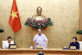 Thủ tướng Nguyễn Xuân Phúc phát biểu tại phiên họp. (Ảnh: Thống Nhất/TTXVN)