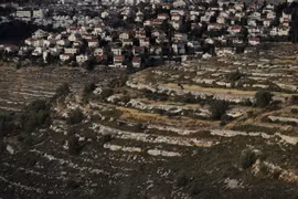 Quang cảnh khu định cư Do thái Givat Zeev của Israel ở Bờ Tây ngày 10/6/2020. Ảnh: AFP/TTXVN