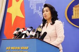Người phát ngôn Bộ Ngoại giao Lê Thị Thu Hằng trả lời câu hỏi của phóng viên các cơ quan thông tấn, báo chí trong nước và quốc tế. (Ảnh: Lâm Khánh/TTXVN)