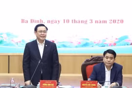 Bí thư Thành ủy Hà Nội Vương Đình Huệ phát biểu. (Ảnh: Văn Điệp/TTXVN)