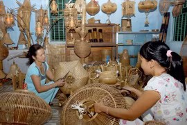 Thừa Thiên-Huế phát triển làng nghề truyền thống, thu hút du khách