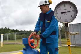 EU cam kết hỗ trợ thực hiện thỏa thuận khí đốt giữa Nga và Ukraine