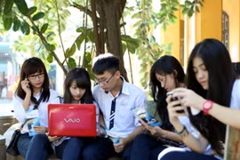 iPhone 5 do Vinaphone phân phối bị lỗi pin sẽ được đổi pin mới