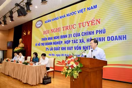 Phó Thủ tướng Lê Minh Khái phát biểu và chri đạo tại Hội nghị. (Ảnh: CTV/Vietnam+)