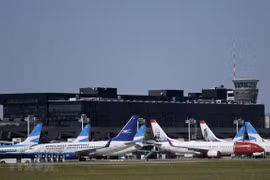 Sân bay Jorge Newbery tại Buenos Aires, Argentina, đóng cửa ngày 20/3/2020 do dịch COVID-19 lan rộng. (Ảnh: AFP/TTXVN)
