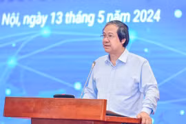 Bộ trưởng Nguyễn Kim Sơn phát biểu chỉ đạo tại hội thảo. (Ảnh: Bộ GD-ĐT)