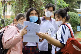 Thí sinh dự thi Tốt nghiệp Trung học phổ thông. (Ảnh: Hồng Giang/TTXVN)