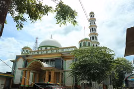 Chùm ảnh người dân Indonesia bước vào kỳ nghỉ dài nhất trong năm