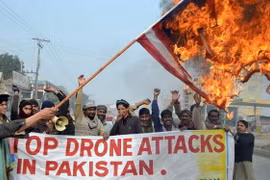 Chính phủ Pakistan bác bỏ thông tin Mỹ dọa cắt viện trợ
