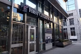 Chi nhánh Ngân hàng First Citizens ở Raleigh, tiểu bang Bắc Carolina (Mỹ). (Ảnh: Bizjournals/TTXVN)