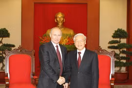 Tổng Bí thư Nguyễn Phú Trọng tiếp Tổng thống Vladimir Putin thăm cấp Nhà nước tới Việt Nam (Hà Nội, 12/11/2013). (Ảnh: Trí Dũng/TTXVN)