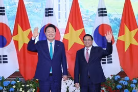 Thủ tướng Phạm Minh Chính hội kiến Tổng thống Yoon Suk Yeol nhân chuyến thăm cấp Nhà nước tới Việt Nam (23/6/2023). (Ảnh: Dương Giang/TTXVN)