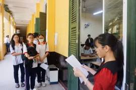 Thí sinh dự thi Tốt nghiệp Trung học phổ thông. (Ảnh: TTXVN)