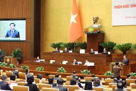 Chủ tịch Quốc hội Vương Đình Huệ phát biểu mở đầu phiên chất vấn và trả lời chất vấn. (Ảnh: Nhan Sáng/TTXVN)