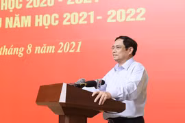 Thủ tướng Phạm Minh Chính phát biểu chỉ đạo Hội nghị triển khai nhiệm vụ năm học 2021-2022. (Ảnh: Dương Giang/TTXVN)