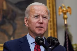 Tổng thống Mỹ Joe Biden phát biểu tại Nhà Trắng ngày 27/2/2021. (Ảnh: AFP/TTXVN)