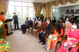 Đại sứ Tào Thị Thanh Hương phát biểu tại buổi lễ. (Ảnh: Lê Dương/TTXVN)
