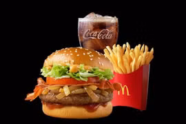 Thực đơn bánh hamburger của McDonald's. (Nguồn: Korea Times)