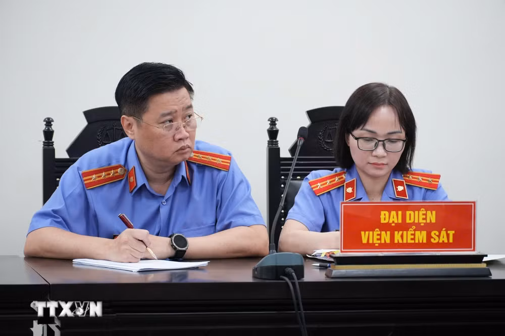 ttxvn-huy-an-so-tham-dieu-tra-bo-sung-vu-cuu-hieu-truong-thcs-ba-dinh2.jpg