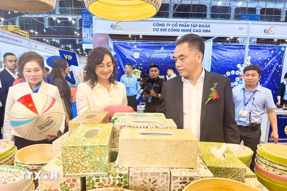 ttxvn_khai-mac-hoi-cho-hang-viet-nam-tieu-bieu-xuat-khau-2026-2.jpg