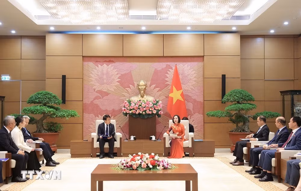 ttxvn-pho-chu-tich-quoc-hoi-nguyen-thi-thanh-tiep-lanh-dao-ha-vien-nhat-ban2.jpg