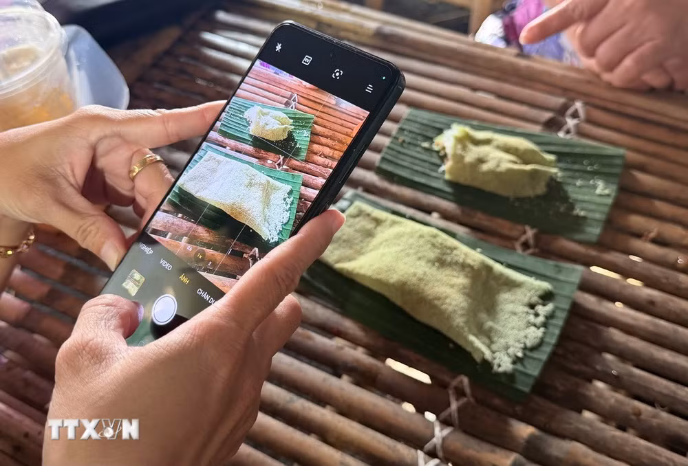 ttxvn-doc-dao-banh-ray-cua-dong-bao-dan-toc-khmer-an-giang-4.jpg