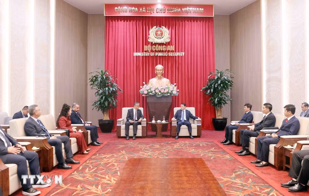 ttxvn-bo-truong-bo-cong-an-tiep-doan-doanh-nghiep-cua-tho-nhi-ky2.jpg