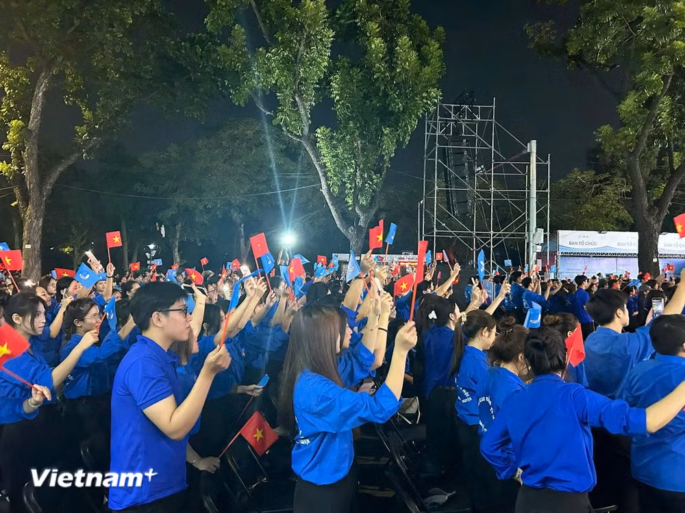 vnp-dai-nhac-hoi-thanh-nien-2.jpg