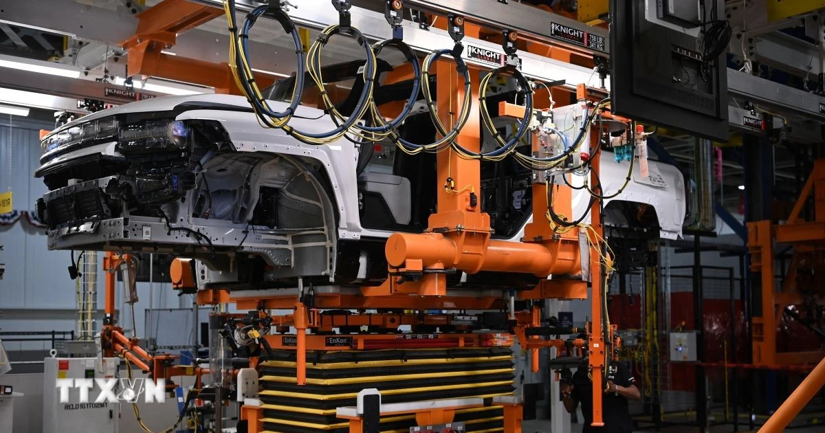 Chi phí hàng hóa gia tăng làm lu mờ kết quả kinh doanh quý 3 của General Motors