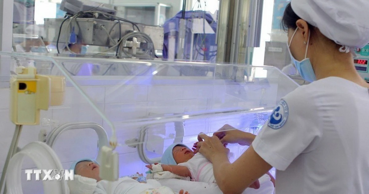 Sinh con ngoài 40 tuổi - y học phát triển nhưng khó vượt qua giới hạn sinh học