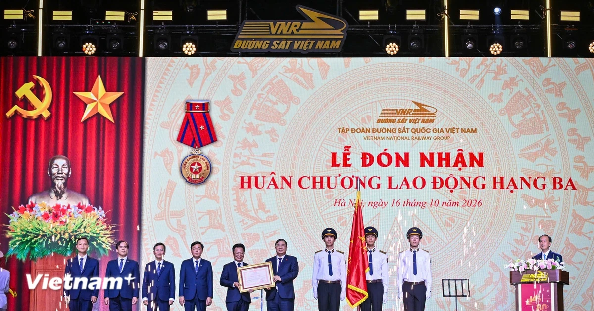 Phó Thủ tướng: Những đoàn tàu sẽ chở khát vọng hùng cường, thịnh vượng