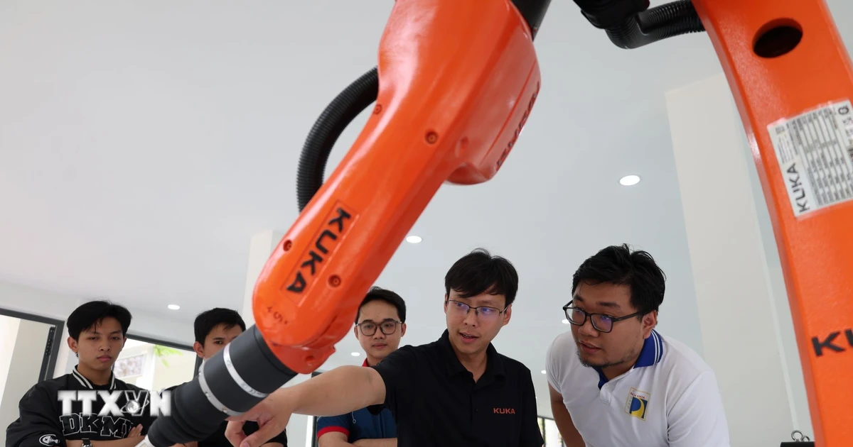 Phát triển năng lực trí tuệ nhân tạo phù hợp với nhu cầu của Việt Nam