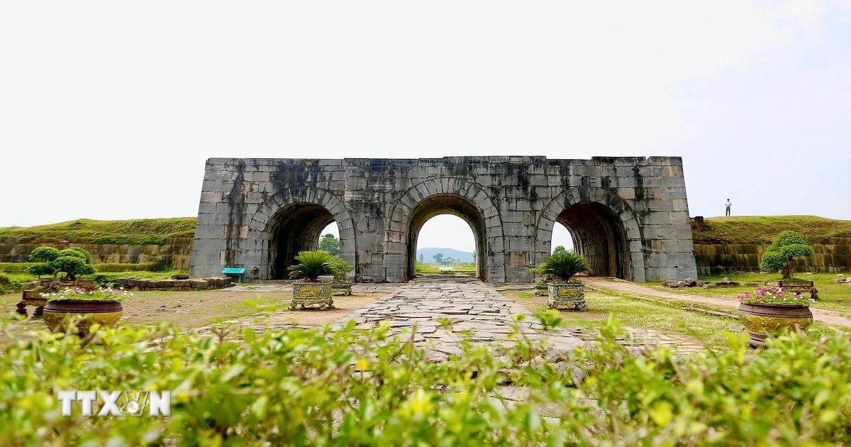 Đẩy mạnh số hóa để phát huy giá trị di sản Thành nhà Hồ