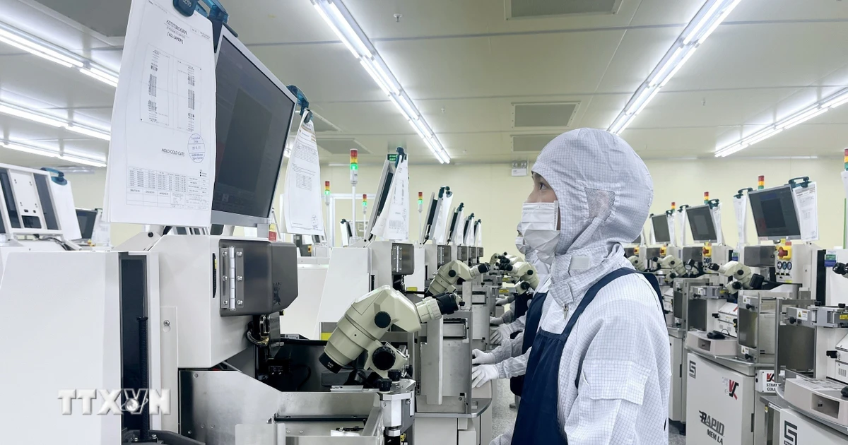 Việt Nam từng bước làm chủ công nghệ bán dẫn với chip chuyên dụng