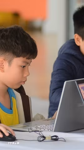 Lạm dụng AI có thể làm suy giảm khả năng tư duy độc lập và kết nối xã hội