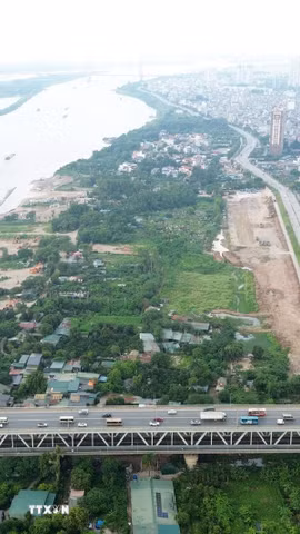Cầu Thăng Long. (Ảnh: Quốc Khánh/TTXVN)