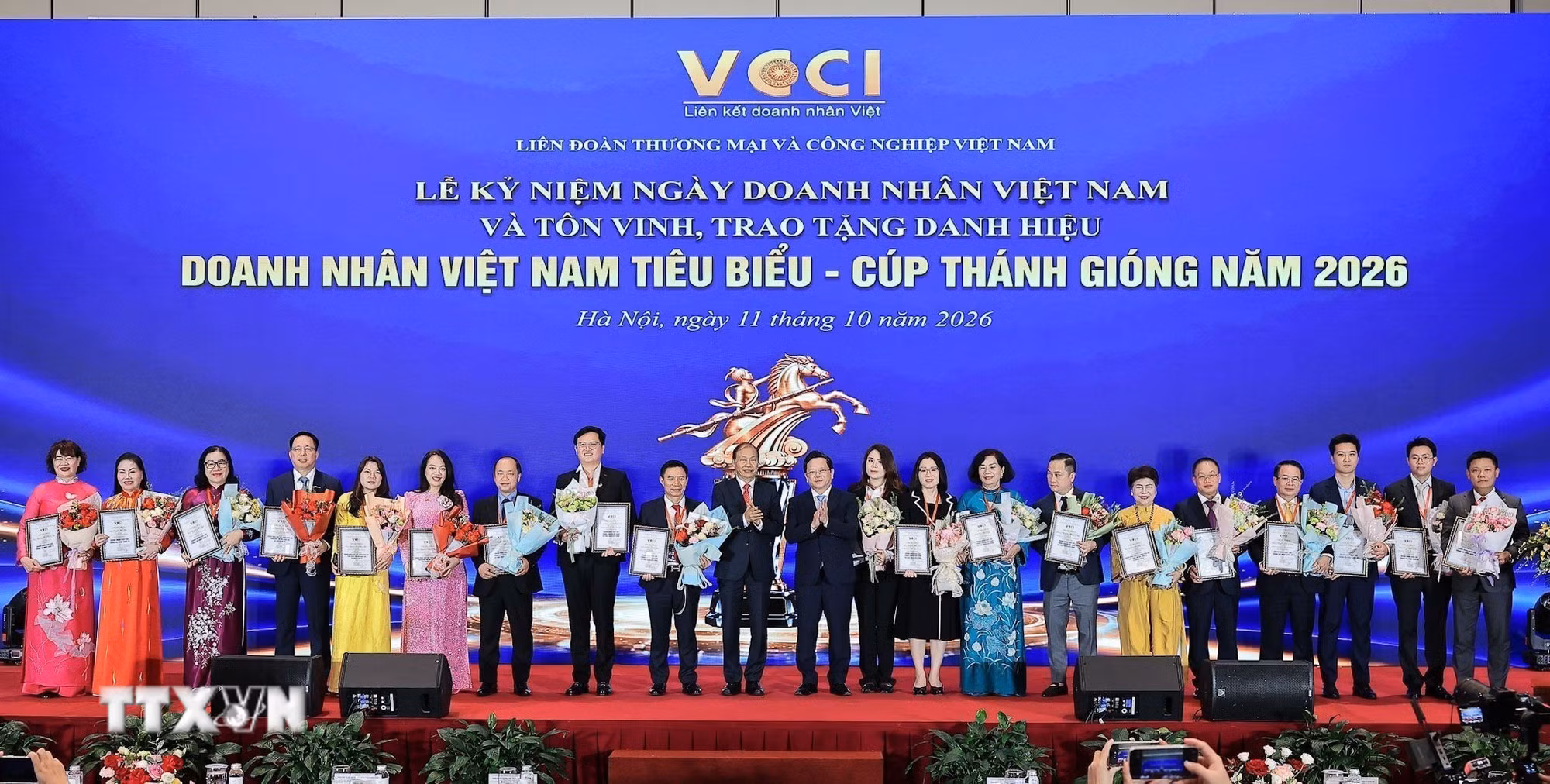ttxvn_potal-dien-dan-doanh-nhan-tien-phong-chinh-phu-kien-tao-trong-ky-nguyen-moi-9080715.jpg