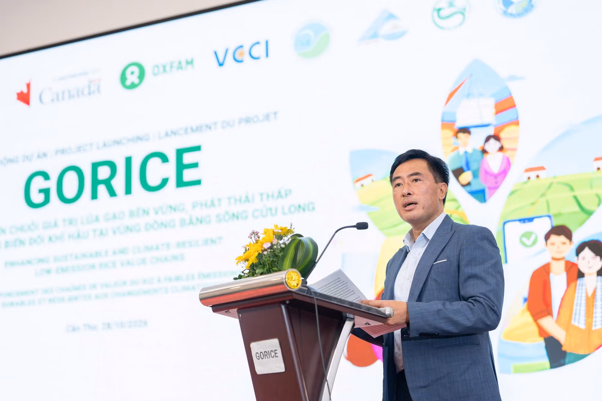 ong-pham-quang-tu-pho-giam-doc-quoc-gia-oxfam-tai-viet-nam.jpg
