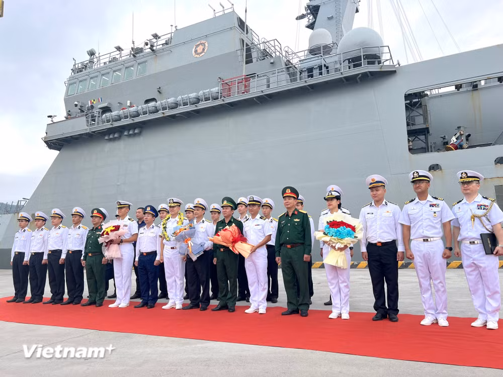 vnp-tauhaiquanhanquoc06.jpg