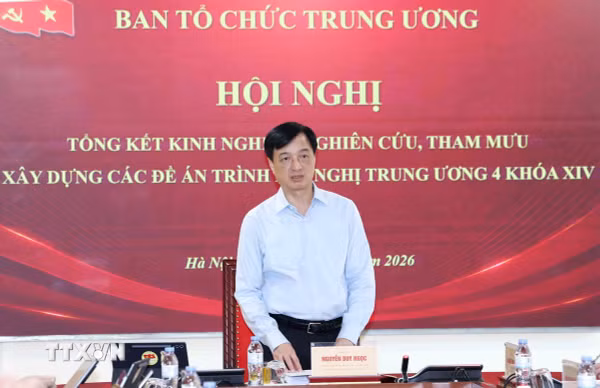 Đổi mới tư duy và phương pháp trong xây dựng các đề án chiến lược của Đảng