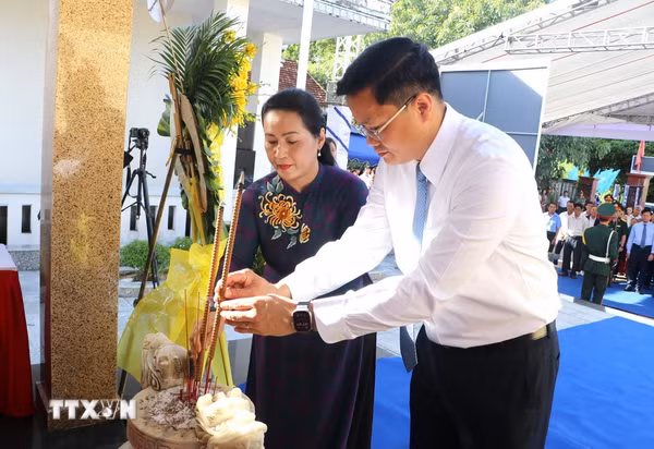 Dâng hương tưởng niệm 60 năm ngày xảy ra vụ thảm sát Diên Niên-Phước Bình