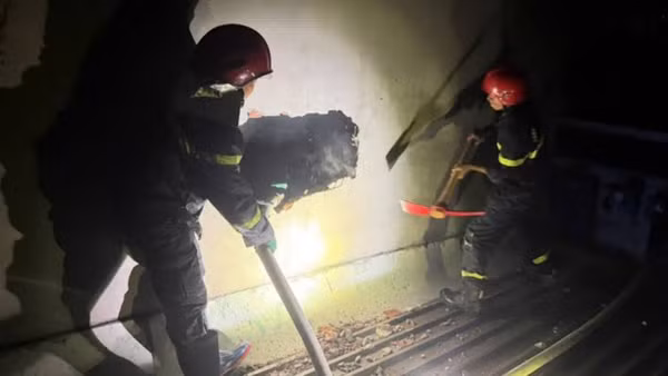 Cháy nhà trong đêm ở phường Chợ Lớn, 2 người tử vong 