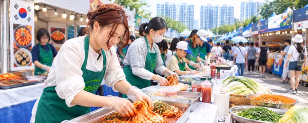 Trải nghiệm thiên đường ẩm thực chuẩn vị Hàn Quốc giữa lòng Hà Nội 