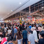 AEON Thanh Hóa những ngày đầu khai trương thu hút rất đông người dân xứ Thanh đến tham quan, mua sắm.