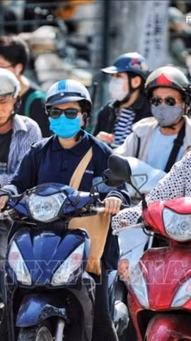 Miền Bắc nắng kéo dài cả tuần, Trung Bộ và Nam Bộ mưa dông rải rác 