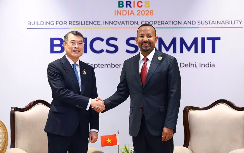 Thủ tướng Lê Minh Hưng gặp Thủ tướng Ethiopia Abiy Ahmed. (Ảnh: Dương Giang/TTXVN) 