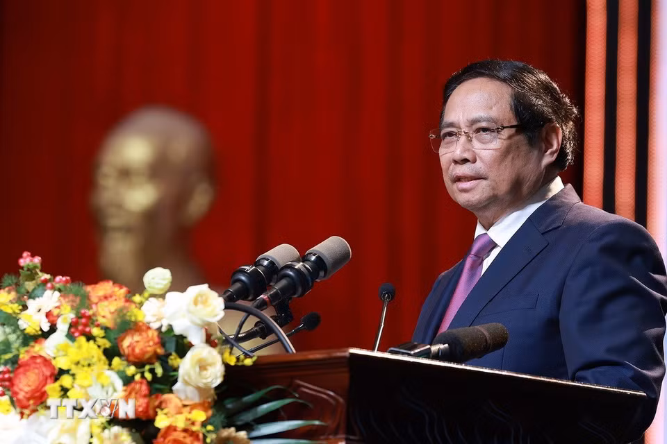 Thủ tướng Phạm Minh Chính phát biểu tại Lễ kỷ niệm 80 năm Ngày thành lập Đài Tiếng nói Việt Nam. (Ảnh: Dương Giang/TTXVN)
