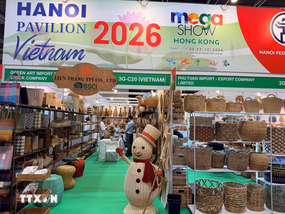 ttxvn_san-pham-thu-cong-my-nghe-viet-nam-mega-show-hong-kong.jpg