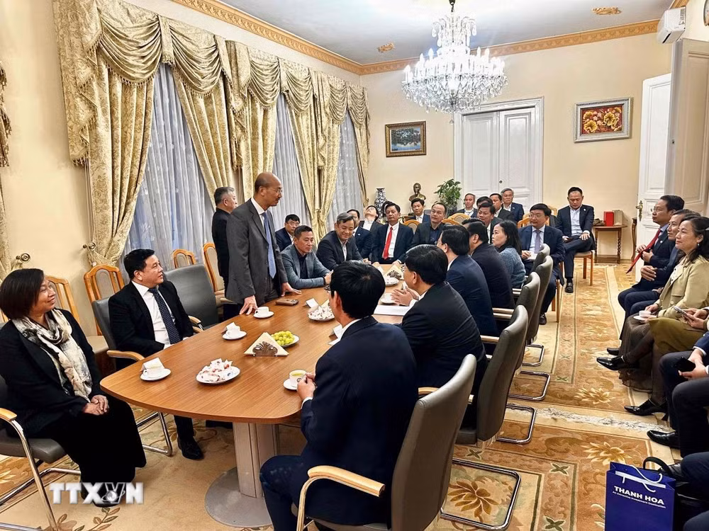 ttxvn_hop-tac-dia-phuong-giua-viet-nam-va-hungary-3.jpg